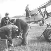 2.7.1964 - Kartoffelkäferbekämpfung vom Flugzeug aus. Erstmalig wurde in den Kreisen Riesa und Meißen die Bekämpfung des Kartoffelkäfers vom Flugzeug aus vorgenommen.