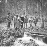 16.11.1981 - Junge Wissenschaftler aus vier Kontinenten besuchten das Naturschutzgebiet Vessertal, das zu den von der UNESCO anerkannten biosphären Reservaten zählt.