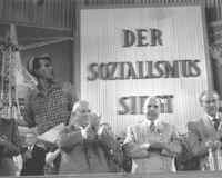 Chruschtschow auf dem V. Parteitag der SED in der Werner-Seelenbinder-Halle in Berlin am 10. Juli 1958